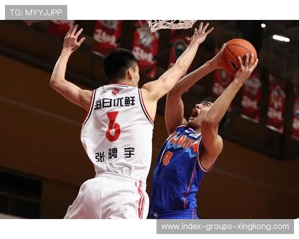 CBA新疆队新星外线稳定，未来像值得期待